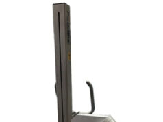 Accesorio de husillo vertical articulado