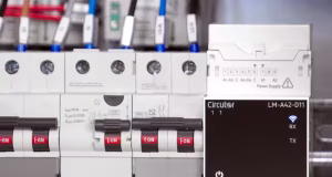 Módulos LM-A42-D11 y LM-D44 para gestionar señales analógicas y digitales