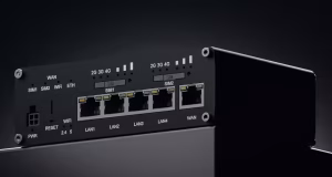 Router 4G RUTC42 con doble módem y Wi-Fi 6